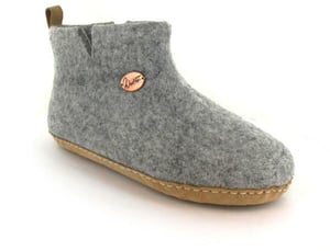 WoolFit Barfuß-Hüttenschuhe "Yeti" - kuschlig warme Filz-Boots aus 100% Wolle mit selbstformendem Fußbett