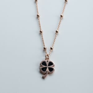 MishMish by WearPositive Vintage Unikat: Kette mit Kleeblatt, Onyx, Roségold