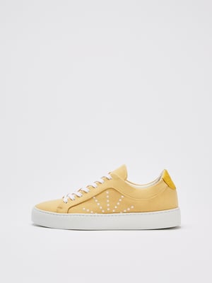 NINE TO FIVE #gràcia - minimalistischer Allround-Sneaker aus recyceltem Canvas