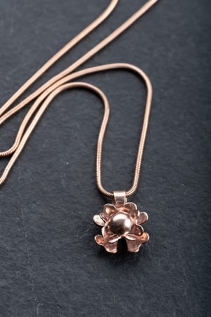 MishMish by WearPositive Vintage Unikat: Kette Blüte, Roségold