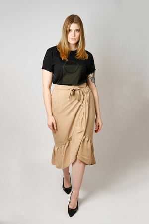 Barbeck Volant Wickelrock aus TENCEL, beige