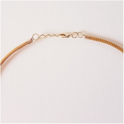 BAGHI Collier Ipanema aus goldenem Gras