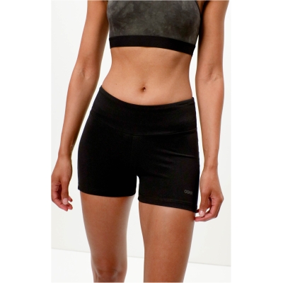 OGNX Hot Yoga Shorts. Frauen Yoga Hotpants schwarz. Gr. XS-XL, 84% Bio-Baumwolle, 16% Elasthan. Nachhaltige Yoga Kleidung