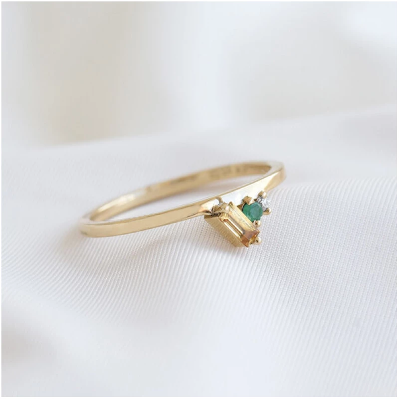 Eppi Cluster-Ring aus Gold mit Citrin, Smaragd und einem Diamanten Dalit