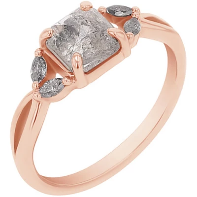 Eppi Goldener Ring mit einem Salt and Pepper Diamanten und Diamanten in Marquise-Form Sila