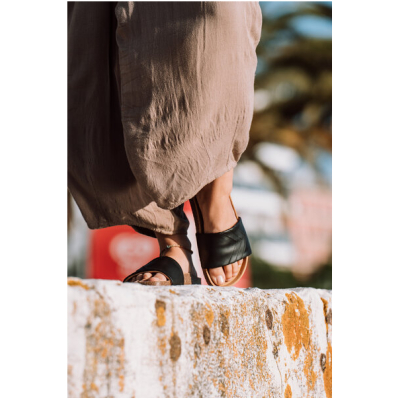 Fünve Vegane Sandalen | synthetisches Leder | Kork-Latex Fußbett