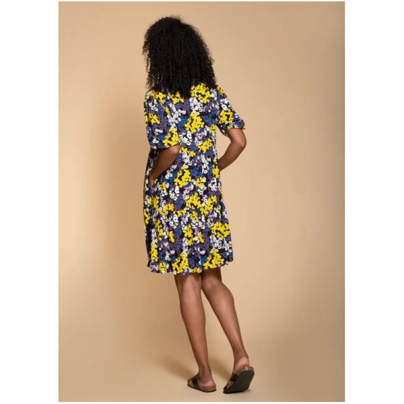 Hide The Label Kurzes Kleid aus Ecovero mit Blumenmuster