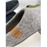 Himmelgrün Fairtrade - Bio Schafwolle Hausschuhe, Filzpatschen mit doppelter extra weichen Sole und Lederprofil handgemacht