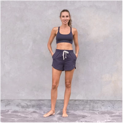 Jaya SUNNY - Lässige Shorts aus elastischem, leichtem Sweatstoff für Yoga and Leisure