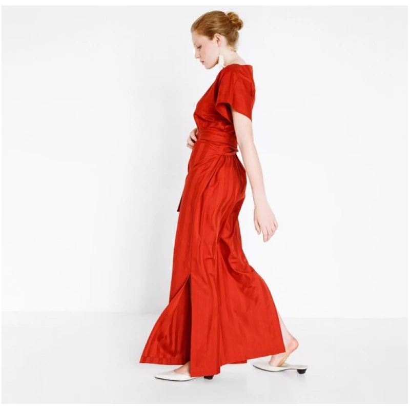 Natascha von Hirschhausen Langes Abendkleid aus roter Bio-Baumwolle