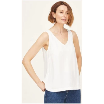Thought Tank Top Modell: Ultimate Modal Cami