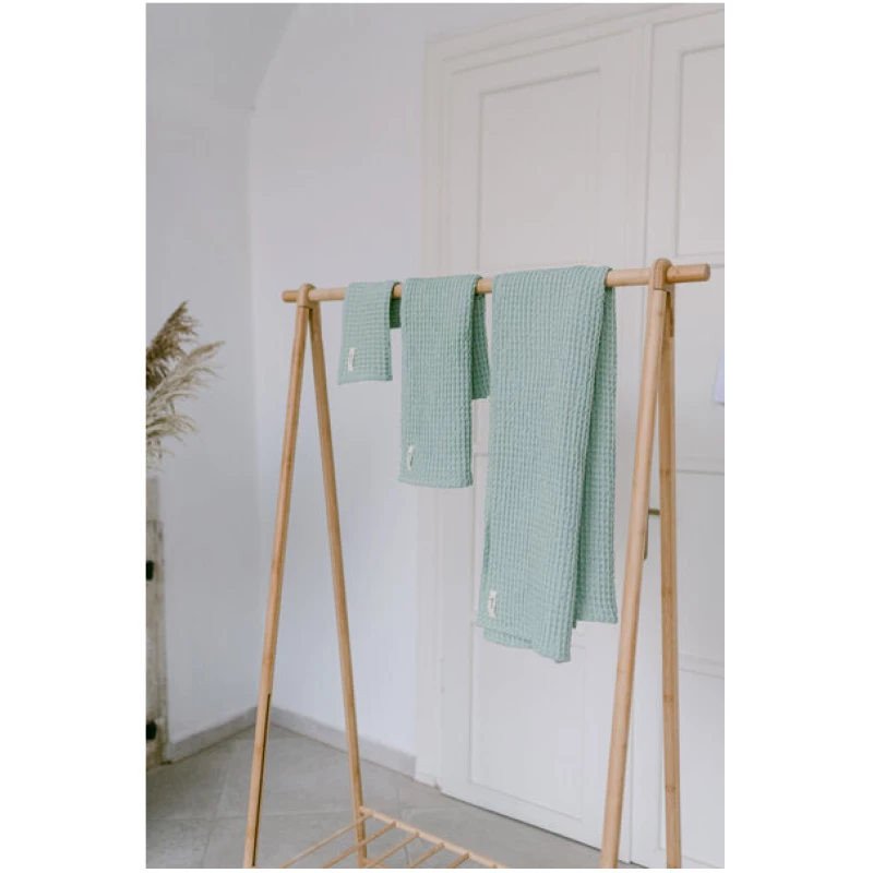 gust. Waffelhandtuch - Badetuch aus Leinen und Bio-Baumwolle - Bath towel - 70x140 cm