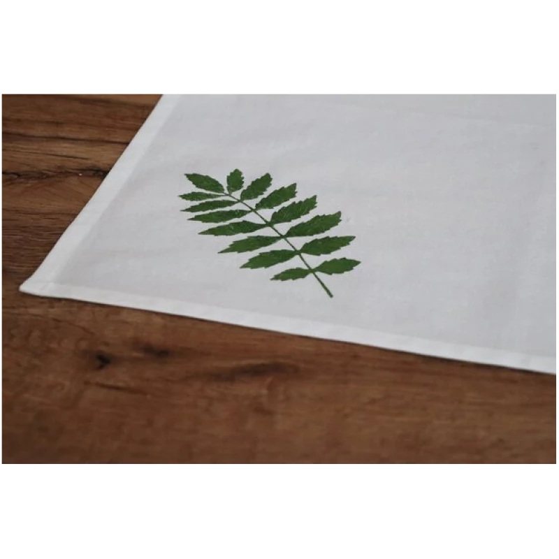 luscinia Tischläufer "Pflanzenblatt" handbedruckt
