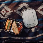 samebutgreen Große Edelstahl Brotdose - Lunchbox | Trennwand | 1.400 ml
