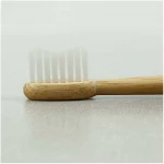 truthbrush Bambus Zahnbürste mit Rizinusöl-Borsten für Kinder - Soft