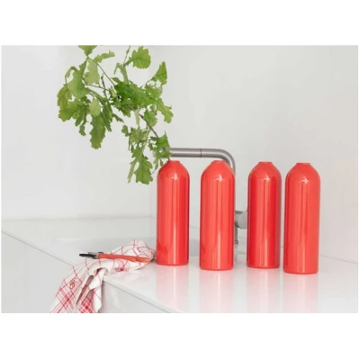 werkvoll by Lena Peter Nachhaltiger Kerzenhalter/Vase FIRE - rot - aus recycelten Feuerlöschern