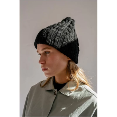 Cable Knit Beanie in Total Black