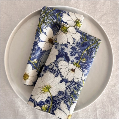 Floral Cloth Napkins (Set of 2) - Cosmos Delft