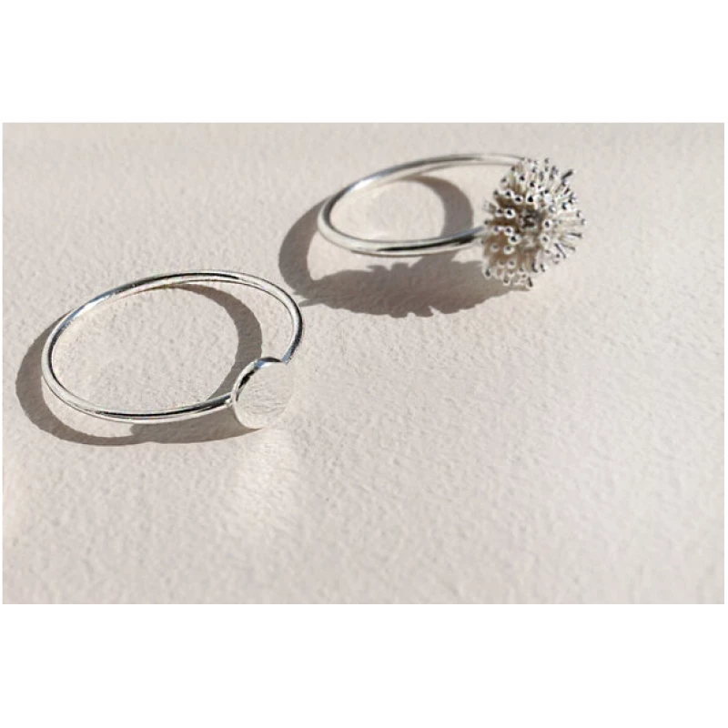 LUXAA Feiner Ring mit Scheibe aus 925er Sterling Silber