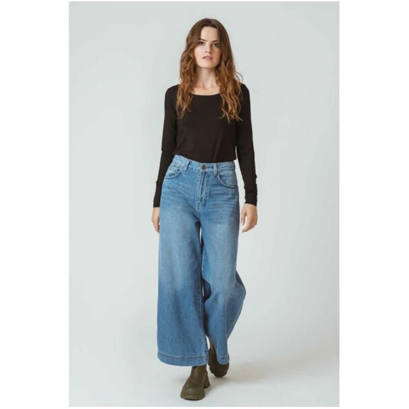 United Change Makers Jeans Loose Fit Skater Cropped
