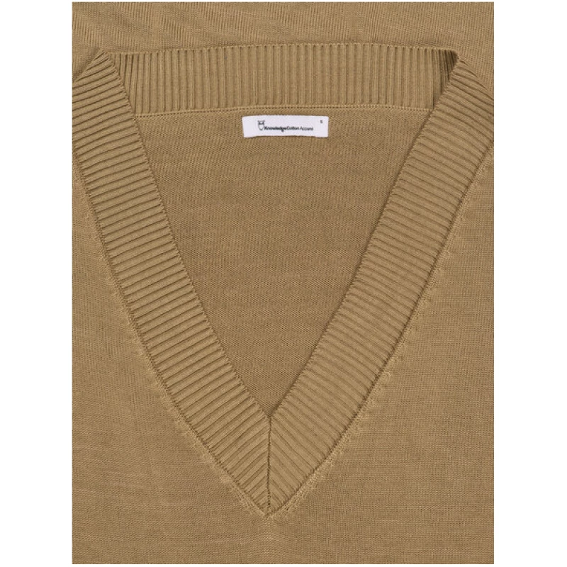 KnowledgeCotton Apparel Strickkleid aus Ecovero - V-neck viscose knit dress