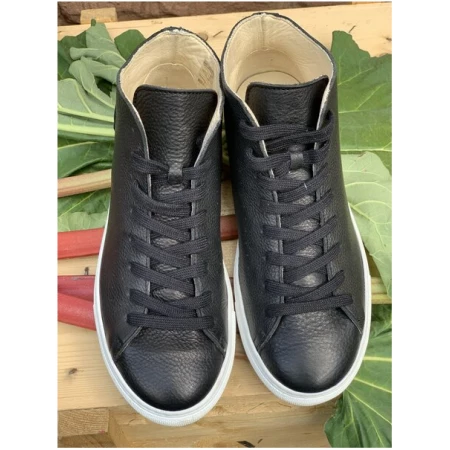 b.y.r.d. weiche Leder- Sneaker gegerbt mit der Rhabarberpflanze - allergikergeeignet - Yoko