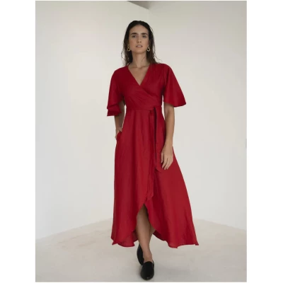 Dhalia Linen Dress in Maroon Red