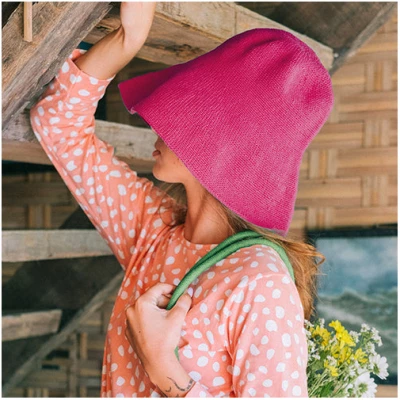 Bloom Crochet Hat In Hot Pink