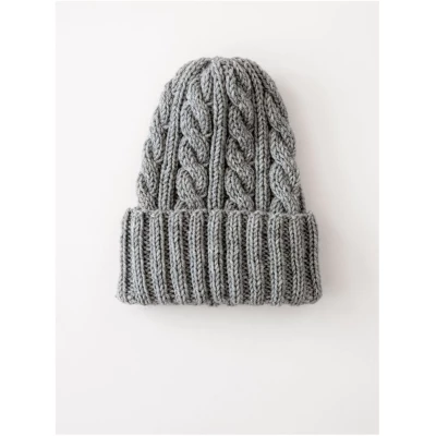 Cable Knit Beanie in Light Grey