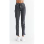 EVERMIND - Damen Straight Fit Jeans aus Bio-Baumwolle WQ1010