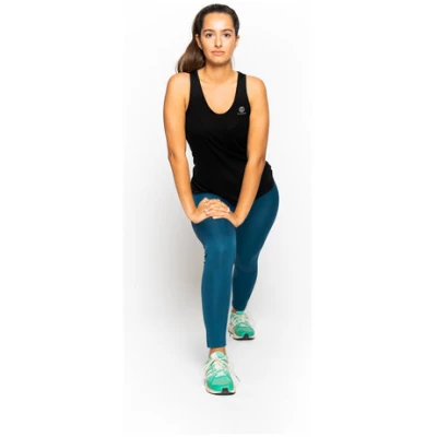 VIDAR Sport Yoga Top für Damen aus 100% Lyocell TENCEL® in schwarz