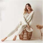 YOU LOOK PERFECT Merino Loungewear Set "V-Strickpullover Blossom & Strickhose Blossom"