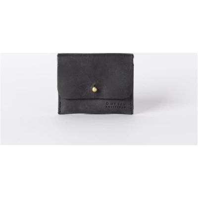 Cardholder - Black Hunter Leather - Small Leather Wallet Knob-button Closure