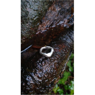 Nouare Jewelry Damen vegan Rooted Pinky Ring Recyceltes Silber