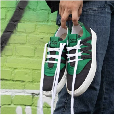 VAER Green White Phoenix Sneaker - Upcycled / Recycled / Nachhaltig