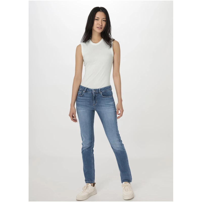 hessnatur Damen Jeans LEA Mid Rise Slim aus Bio-Denim - blau - Größe 28/34