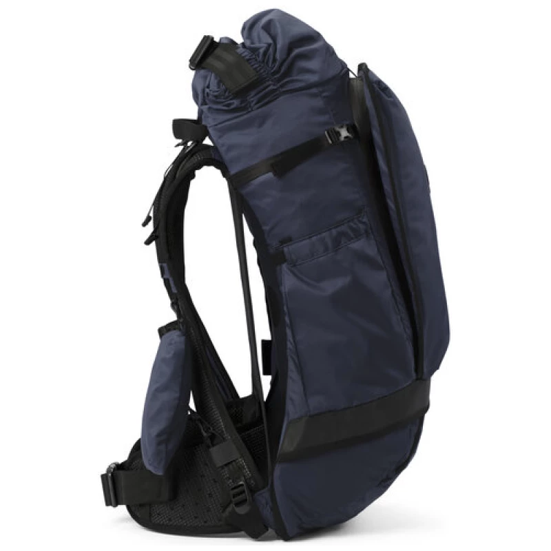 pinqponq Rucksack - KOMUT Large Backpack - aus recyceltem Nylon