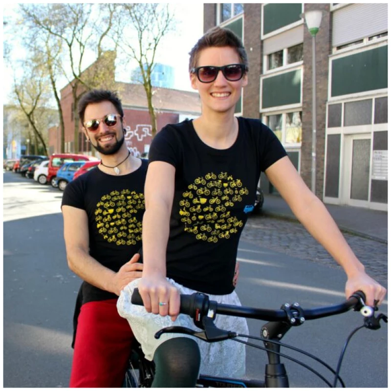 roots of compassion Fahrräder T-Shirt bio & fair & vegan - gerader Schnitt - Fahrrad, critical mass