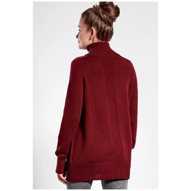 t7berlin Oversized High Neck Pullover in rot aus 100% extrafeine Merinowolle