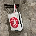 MoreThanHip Medium Kulturtasche aus recycelten Zement oder Fischfuttersaecken Washu