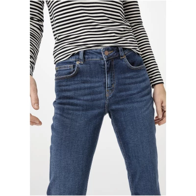 hessnatur Damen Jeans LEA Mid Rise Slim aus Bio-Denim - blau - Größe 26/30