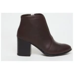 AGAZI HANA plant based ankle boots: chocolate