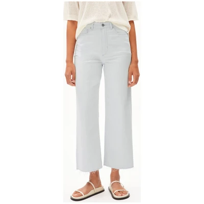 ARMEDANGELS Damen vegan Enijaa Cropped Blue White Jeans