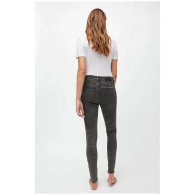ARMEDANGELS Damen vegan Jeans Tillaa Grau