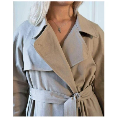 Aatise Langer Damen-Trenchcoat Zora femme coton upcyclé Farbe beige