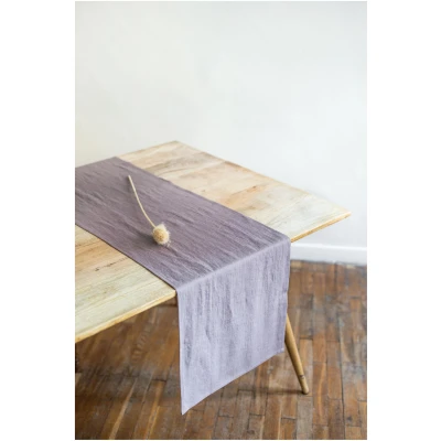 AmourLinen unisex vegan Tischläufer Aus Leinen In Staubigem Lavendel