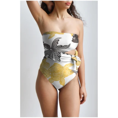 Averie Damen vegan Badeanzug Side-Tie One Piece Alina Koi Print On Ivory
