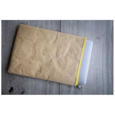 BY COPALA Laptop-Hülle 15 " - 16 " Zoll aus Kraft Papier mit gelbem Zipper. Lederoptik