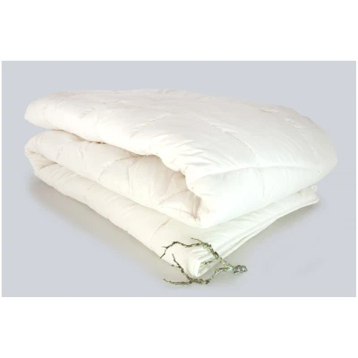 Bettdecke Bio Merinowolle mit Zirbe 155 x 220 cm, 1520 g (Ganzjahr)