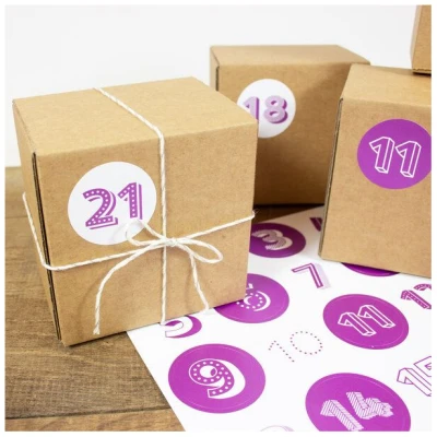 Bow & Hummingbird Adventskalender Set mit Boxen "Brombeere"